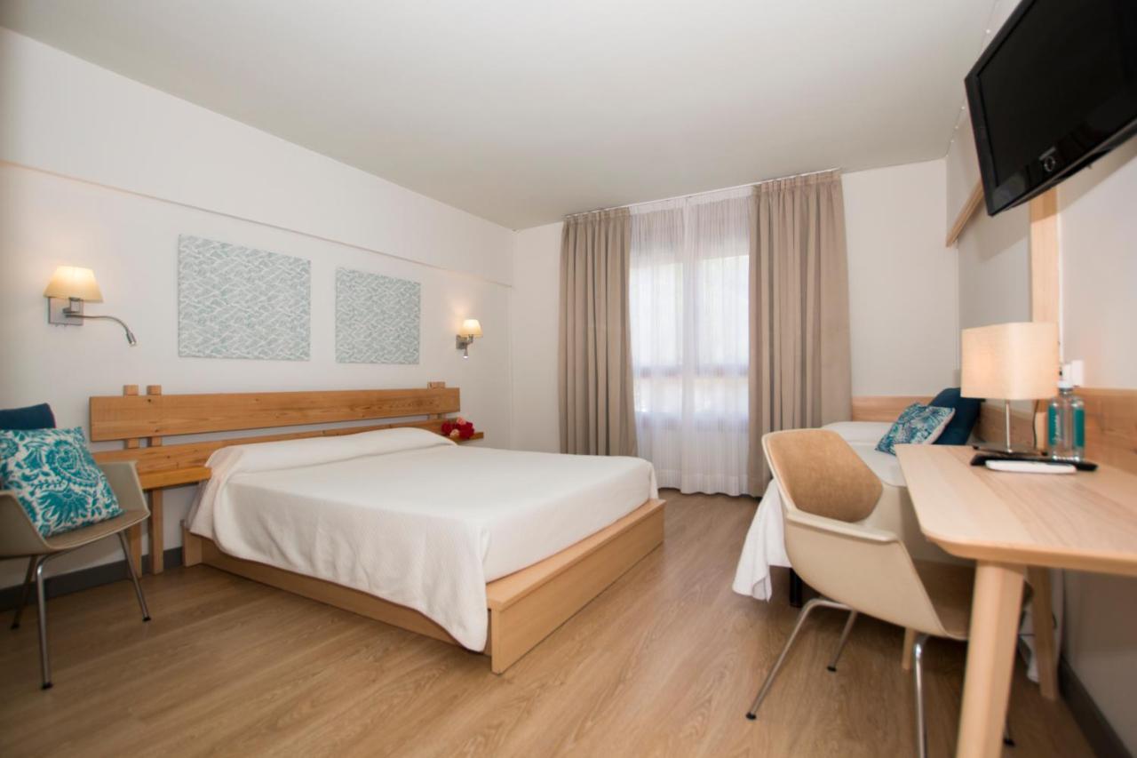 Yola Hotel