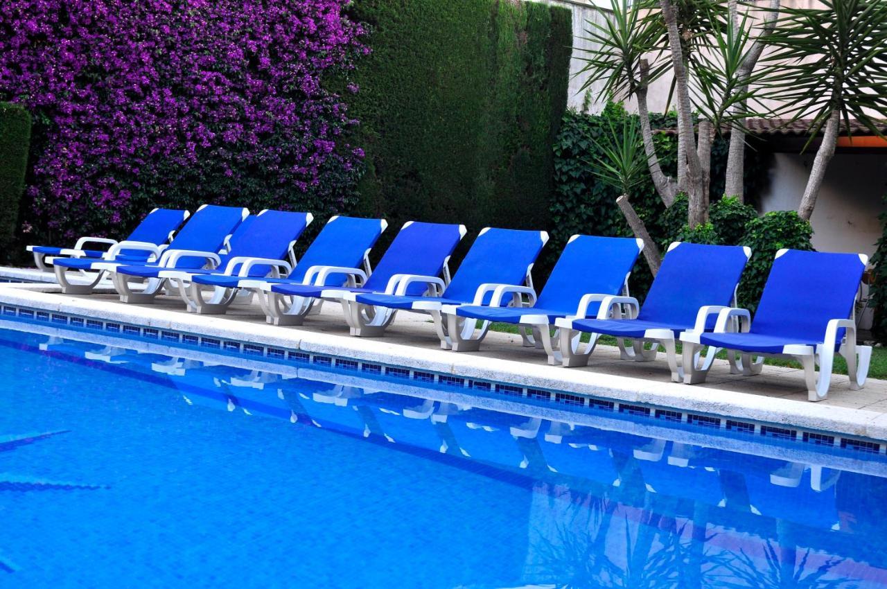 Hotel Yola 2*